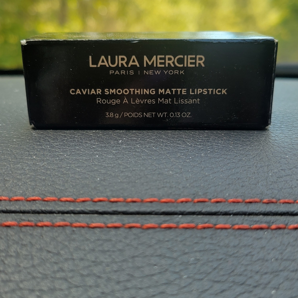 Laura Mercier Caviar Smoothing Matte Lipstick - Rouge